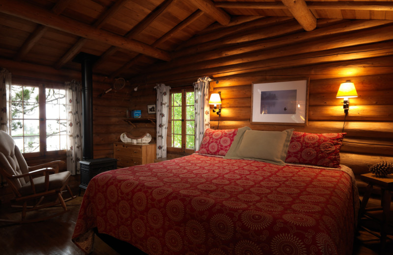 Cabin bedroom at Burntside Lodge.