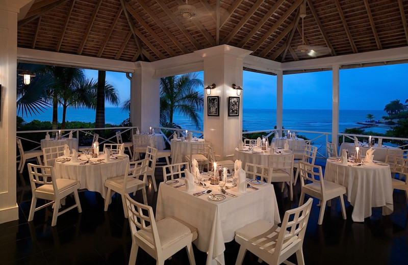 Dining at Round Hill.