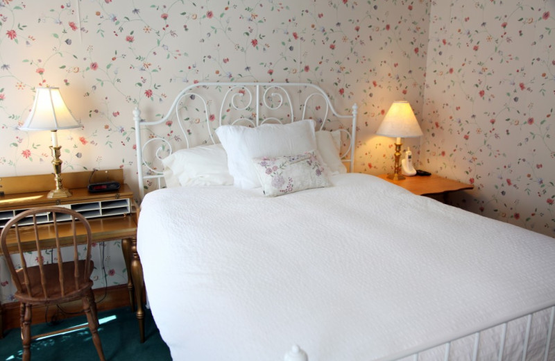 Guest room at Albergo Allegria.