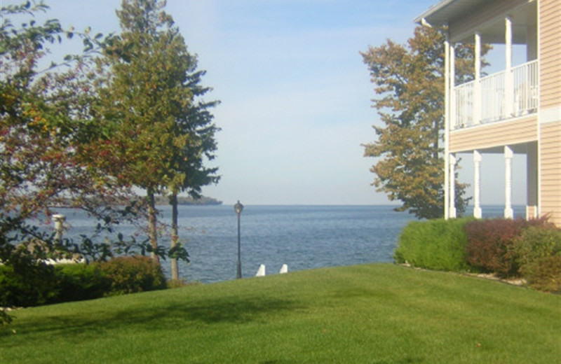 Exterior view of Westwood Shores Waterfront Resort.