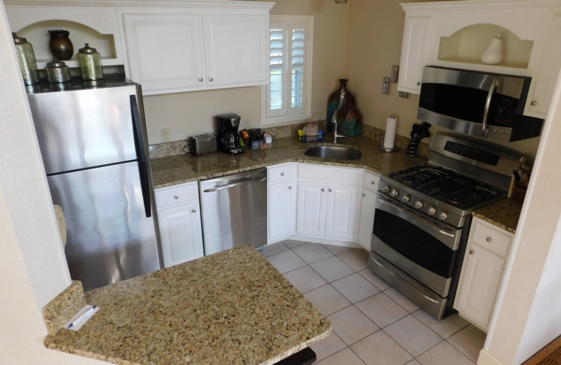 Guest kitchen at Fairway Suites At Peek'n Peak Resort.