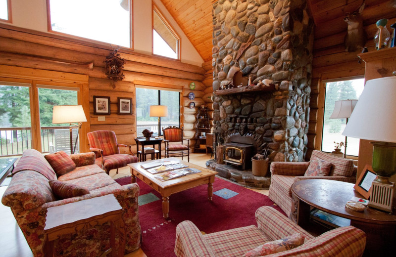 Cabin living room at Natapoc Lodging.