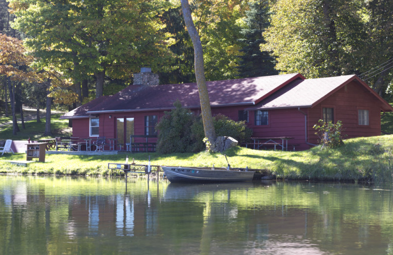 Cabin exterior at Five Lakes Resort.