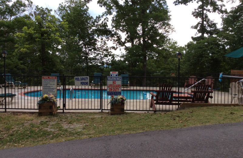 Pool at Lake Forest Luxury Log Cabins.