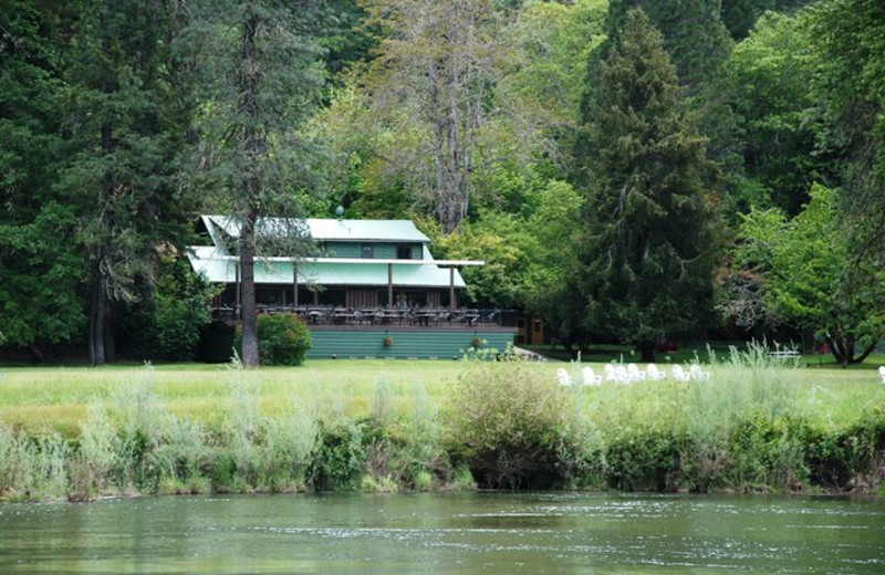 Exterior view of Morrison's Rogue River Lodge.