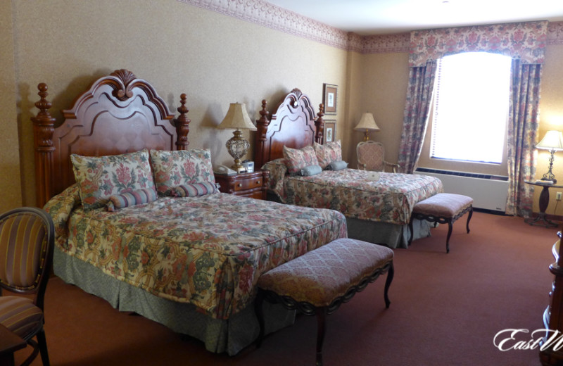 Guest room at The Inn and Spa at East Wind.