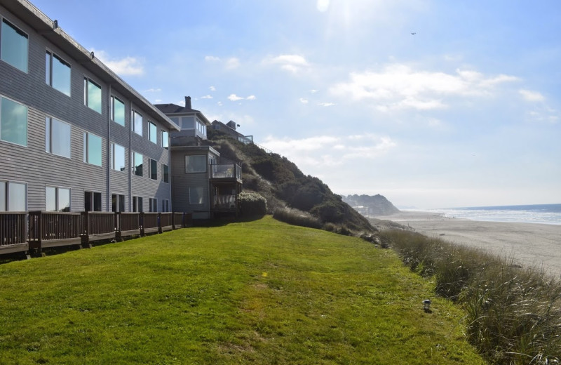 Exterior view of Sailor Jack's Oceanfront Inn.