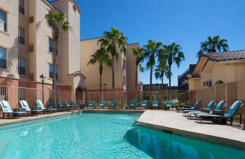 holiday inn phoenix airport