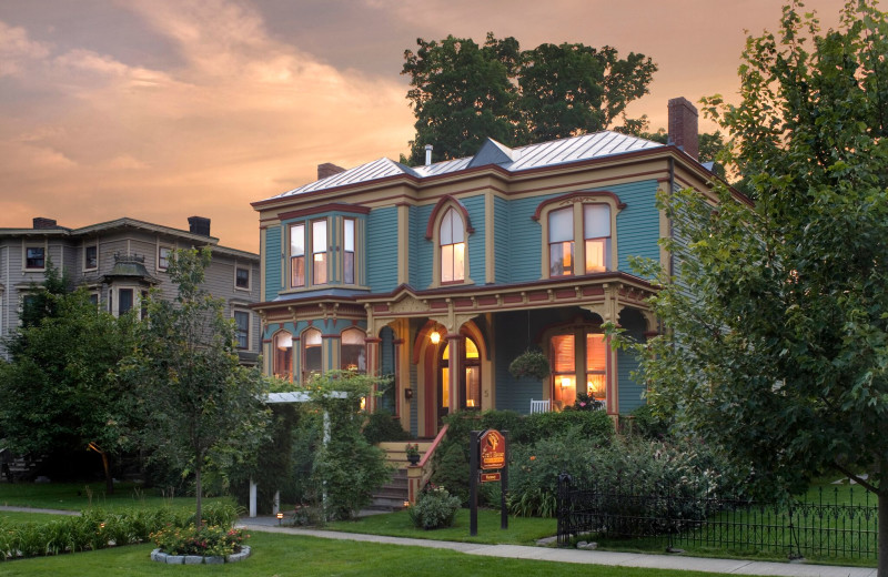 Exterior view of Croff House Bed & Breakfast.