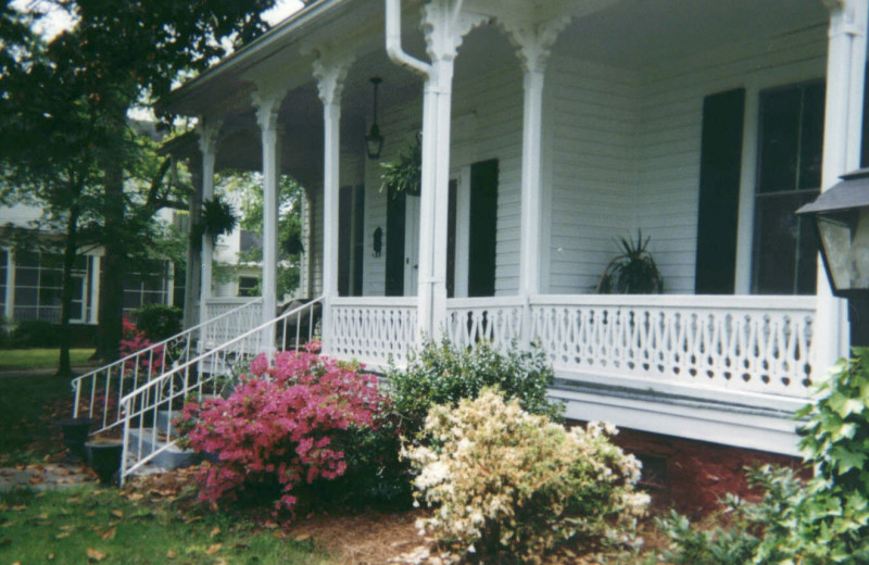 Exterior view of The Barrow-Wilson House, LLC.