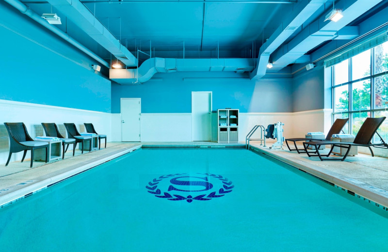 Indoor pool at Sheraton Jacksonville Hotel.