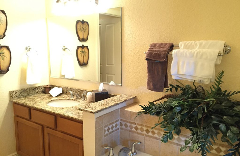 Rental bathroom at Leabridge Vacations.