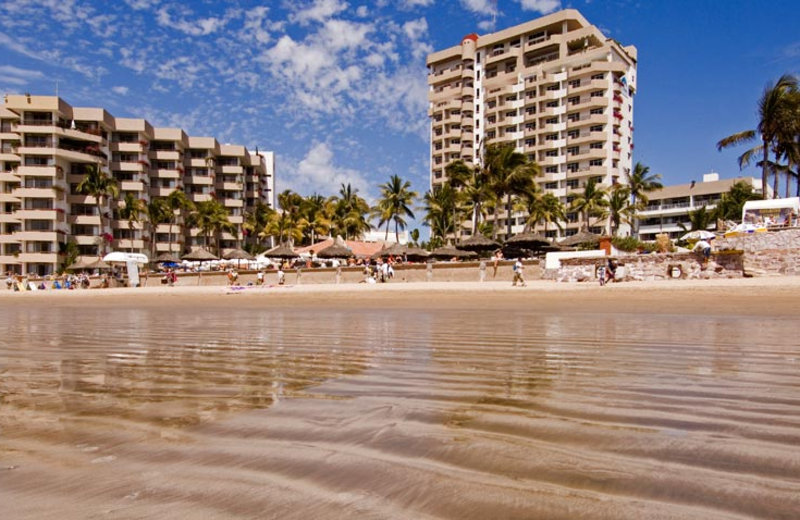 Exterior View of the Inn at Mazatlan