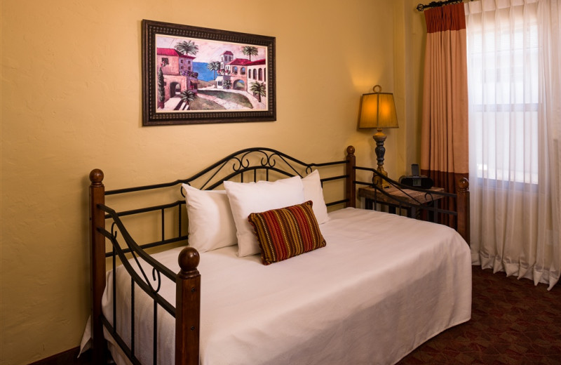 Guest bedroom at El Cordova Hotel.