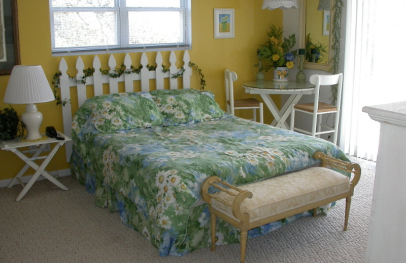 Rental bedroom at Island Real Estate. Inc.