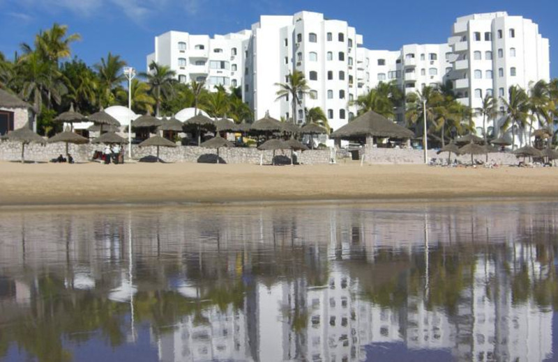 Exterior view of Los Sabalos Mazatlan Hotel.