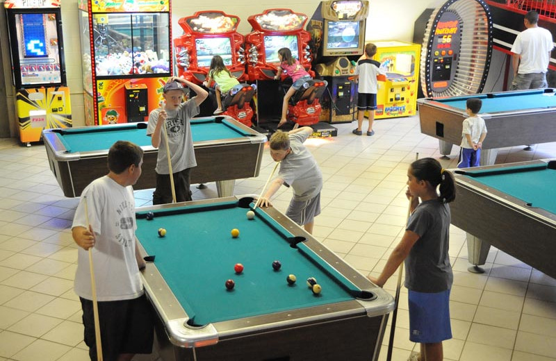 Arcade room at Lake George RV Park.