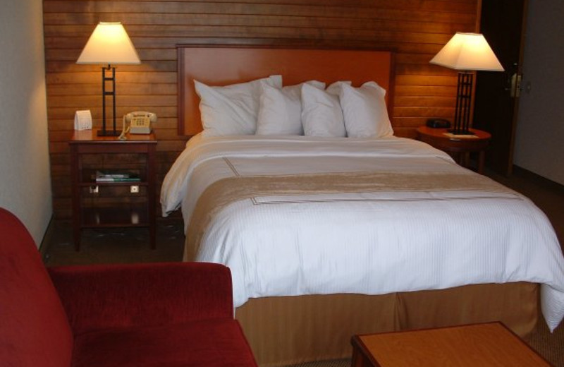 King Suite at  Hood River Inn 