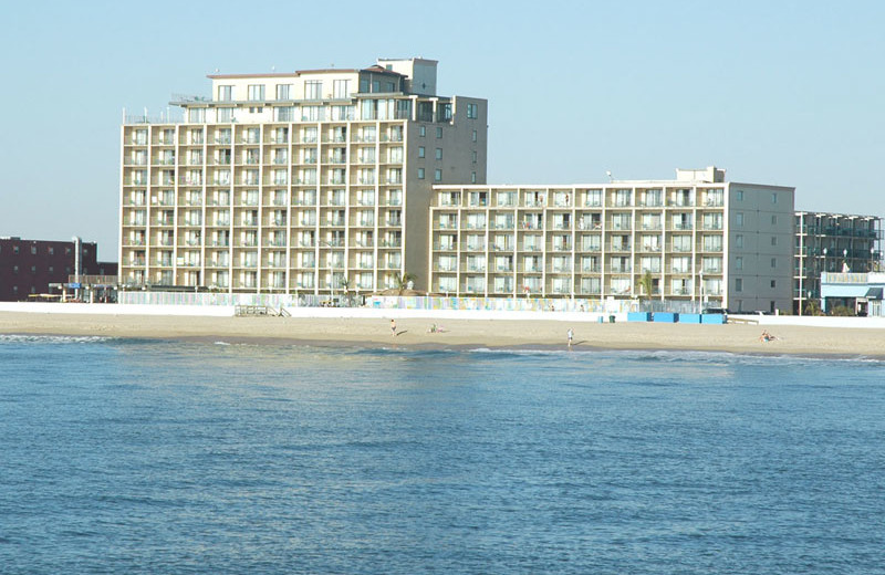 Exterior view of Quality Inn Boardwalk Ocean City.