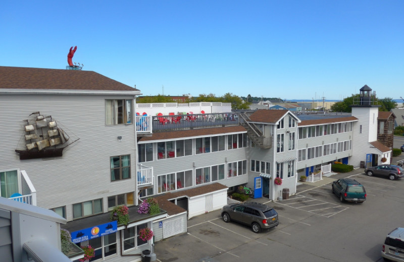 Exterior view of Trade Winds Motor Inn.