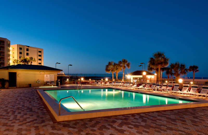 Outdoor pool at The Islander in Destin.