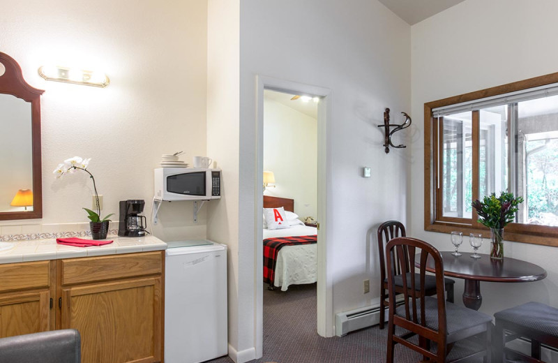 Guest room at Boulder Adventure Lodge.