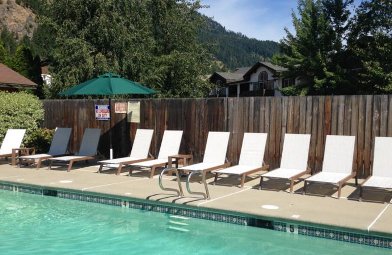 Outdoor pool at Alpen Rose Inn.