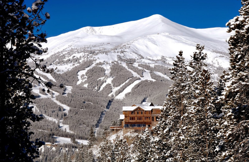 Exterior view of The Lodge at Breckenridge.