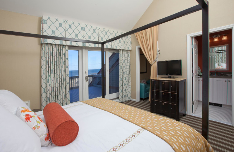 Guest bedroom at Ocean Edge Resort & Golf Club.