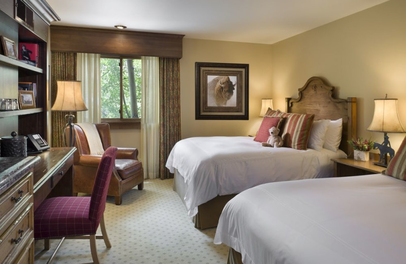 Guest room at Rusty Parrot Lodge.