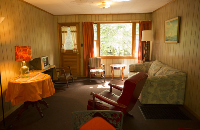 Cottage living room at Palmer Point Cottages.