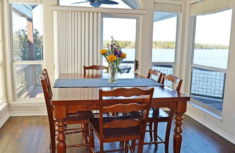 Dining room at Paddle Time.