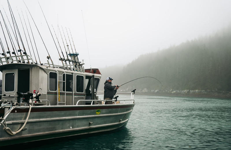 Fishing boat a Elfin Cove Resort.