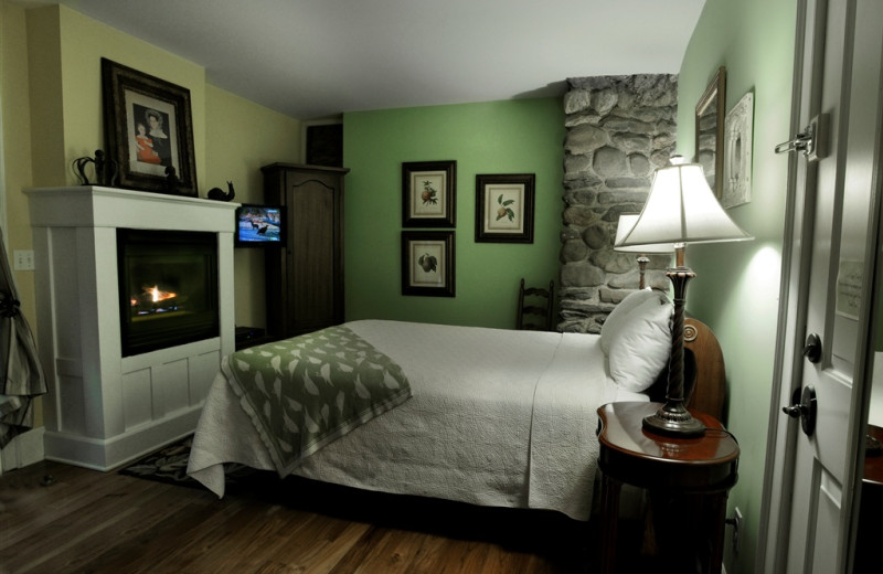 Sweet Basil room at Buttermilk Falls Inn & Spa.