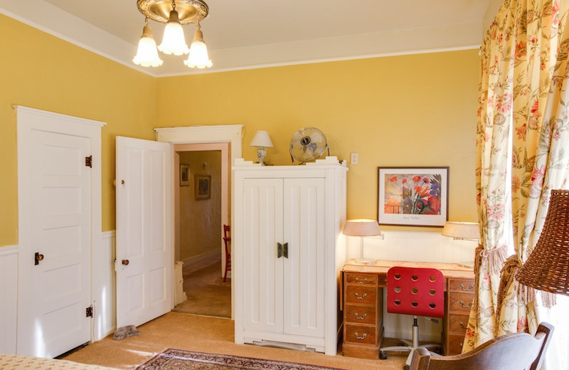 Guest room at Cedar Hill Bed & Breakfast.