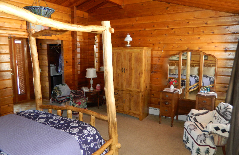 Guest room at Eldora Lodge.