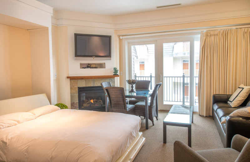 Guest room with fireplace at Bay Harbor Resort and Marina.
