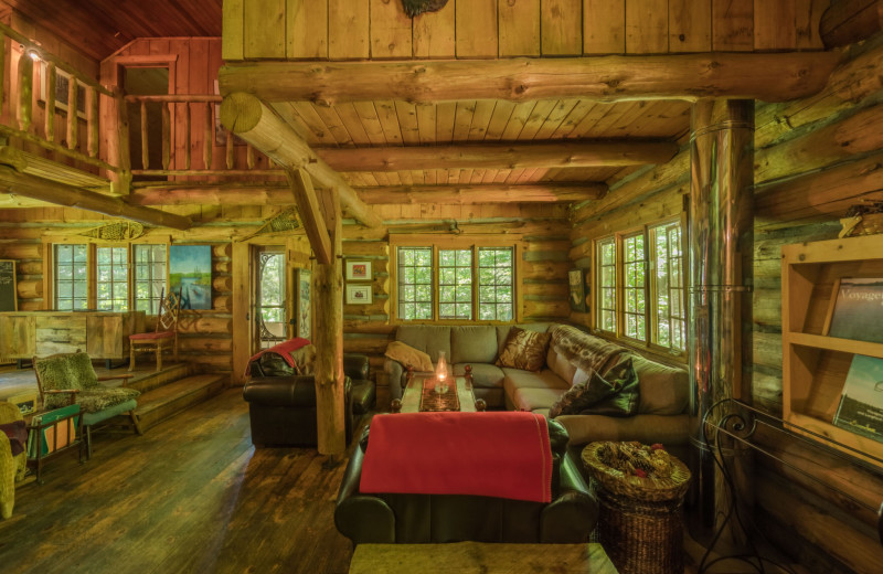 Cabin living room at Algonquin Log Cabin.