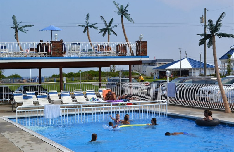 Outdoor pool at Diamond Crest Motel.