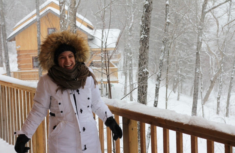 Balcony at Wolf Den Hostel and Nature Retreat.