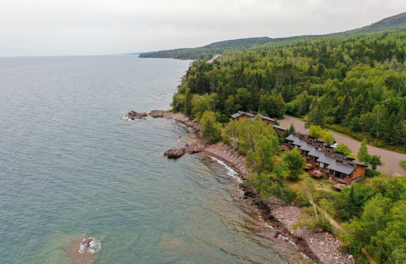 Exterior view of Lutsen Sea Villas.