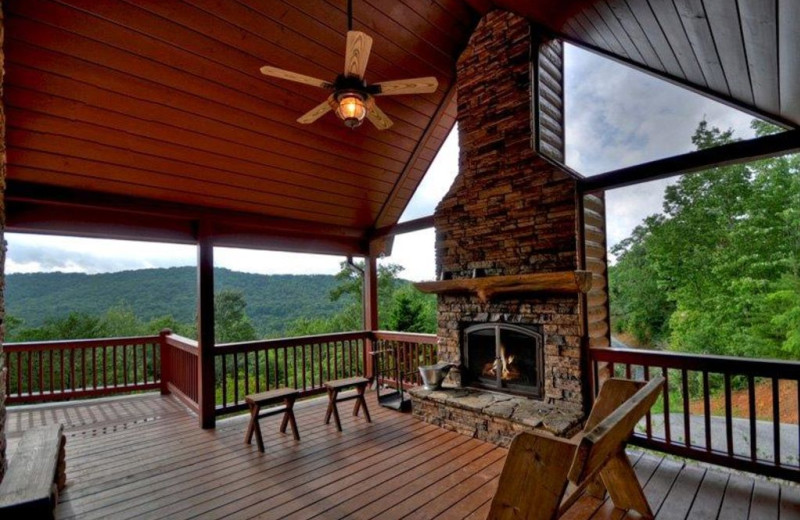 Rental patio at Nevaeh Cabin Rentals.