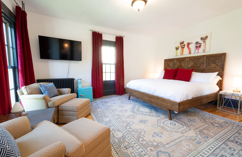 Guest room at Addison Choate.
