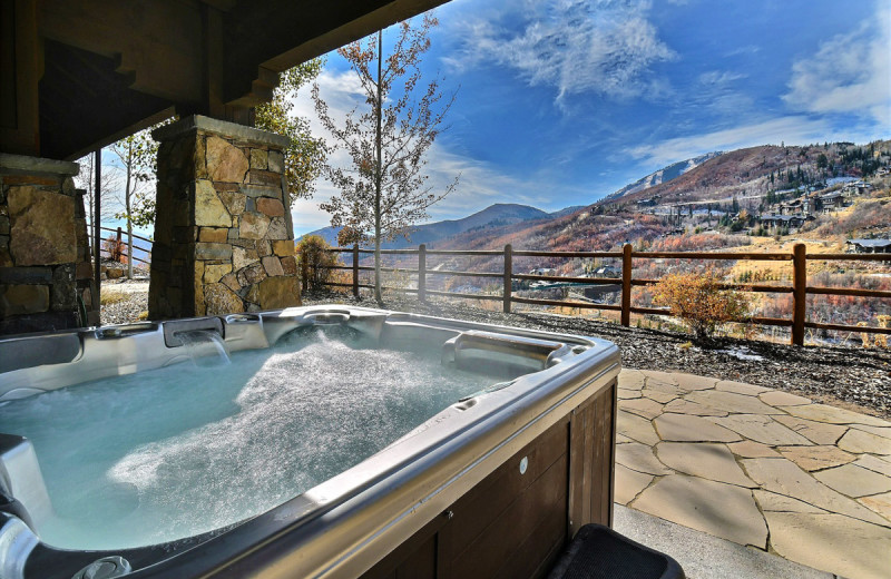 Rental hot tub at Natural Retreats Park City.