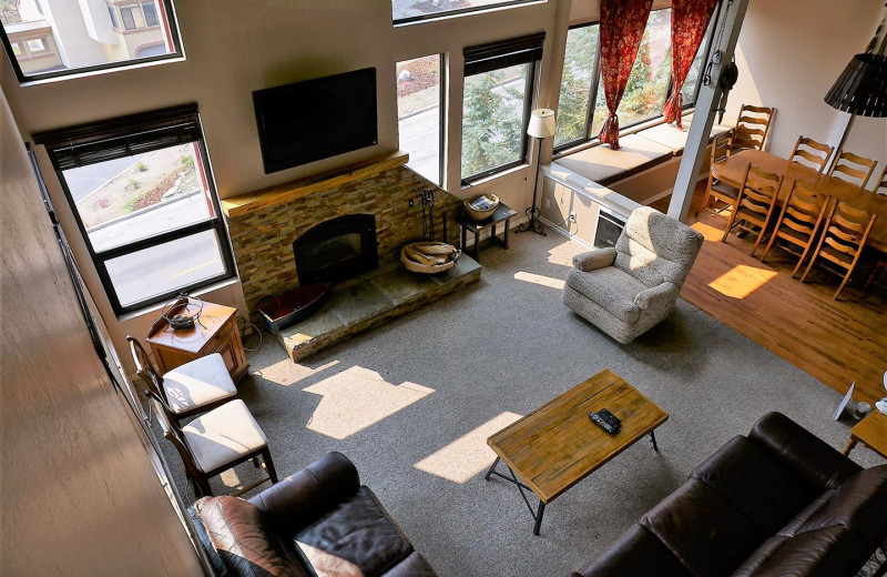 Guest room at 1849 Condos at Canyon Lodge.