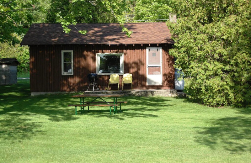 Cottage exterior at Fisher's Lakeside Cottages.