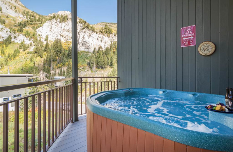Rental hot tub at Canyon Services Vacation Rentals.
