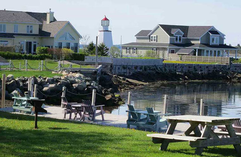 Exterior view of Seaside Beach Resort.