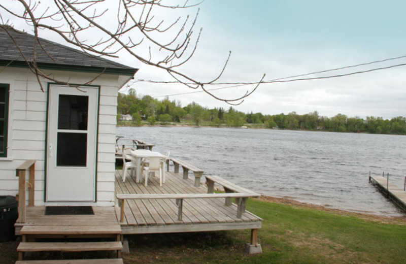 Cabin exterior at Bell's Resort Bar and Grill.
