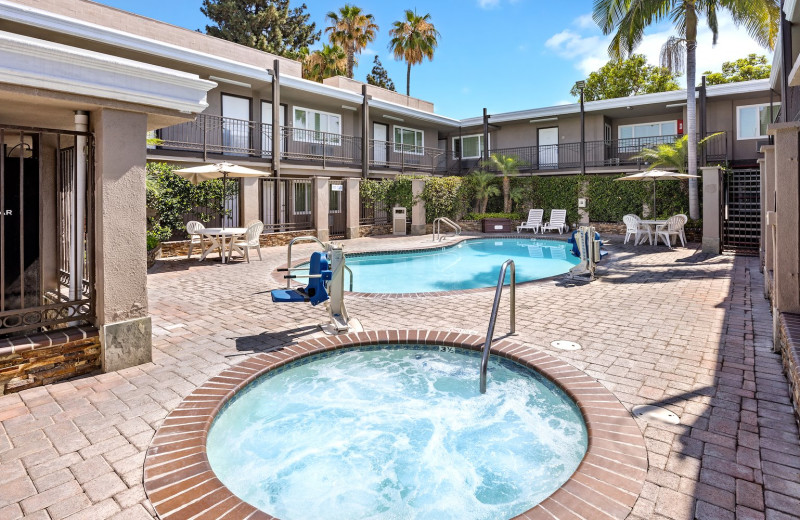 Outdoor pool at Del Sol Inn.